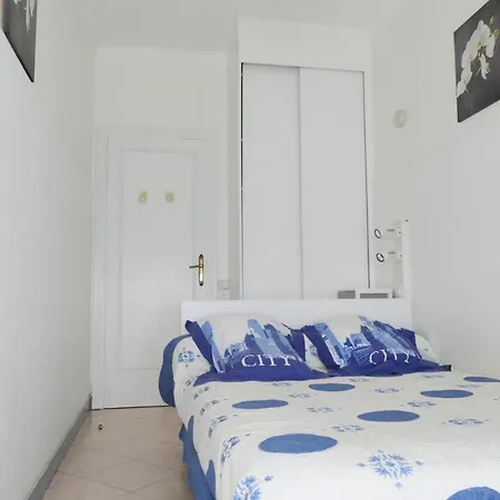 Apartment Paris Palace Face En Plein Centre *